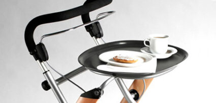 Dienblad zwart voor de Trust Indoor rollator